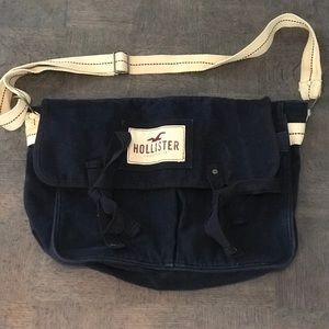 Hollister messenger bag